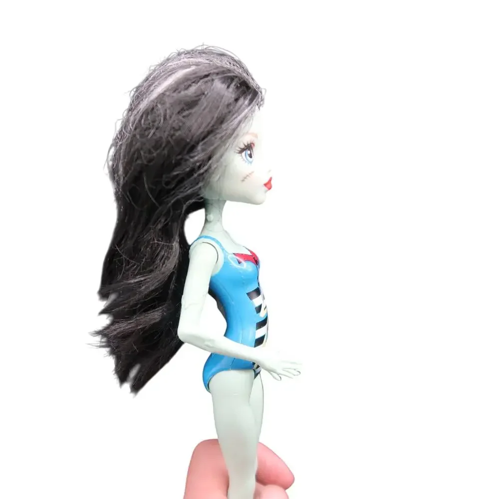 Monster High Frankie Stein Daughter of Frankenstein Doll Blue Bathing Suit 2017